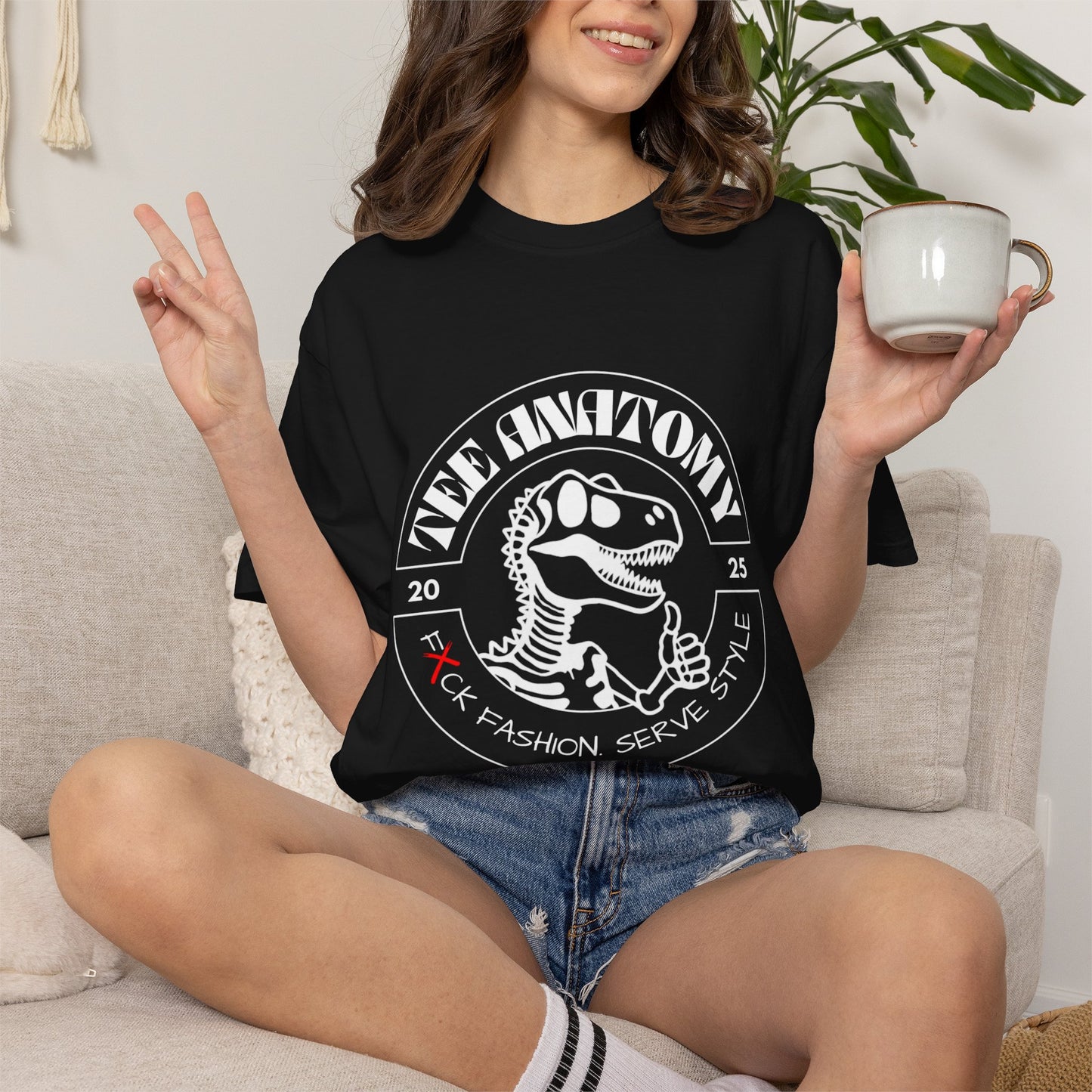 Tee Anatomy Black Tee